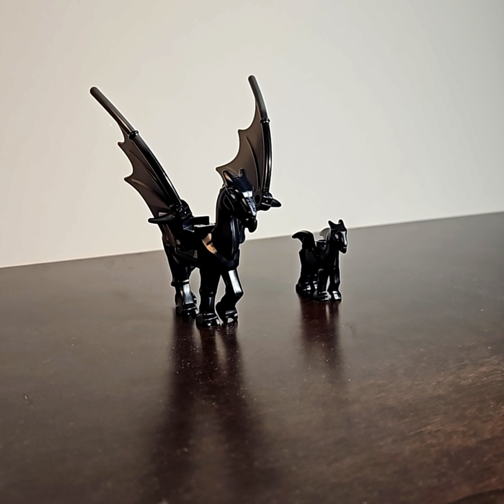 Lego Harry Potter thestrals